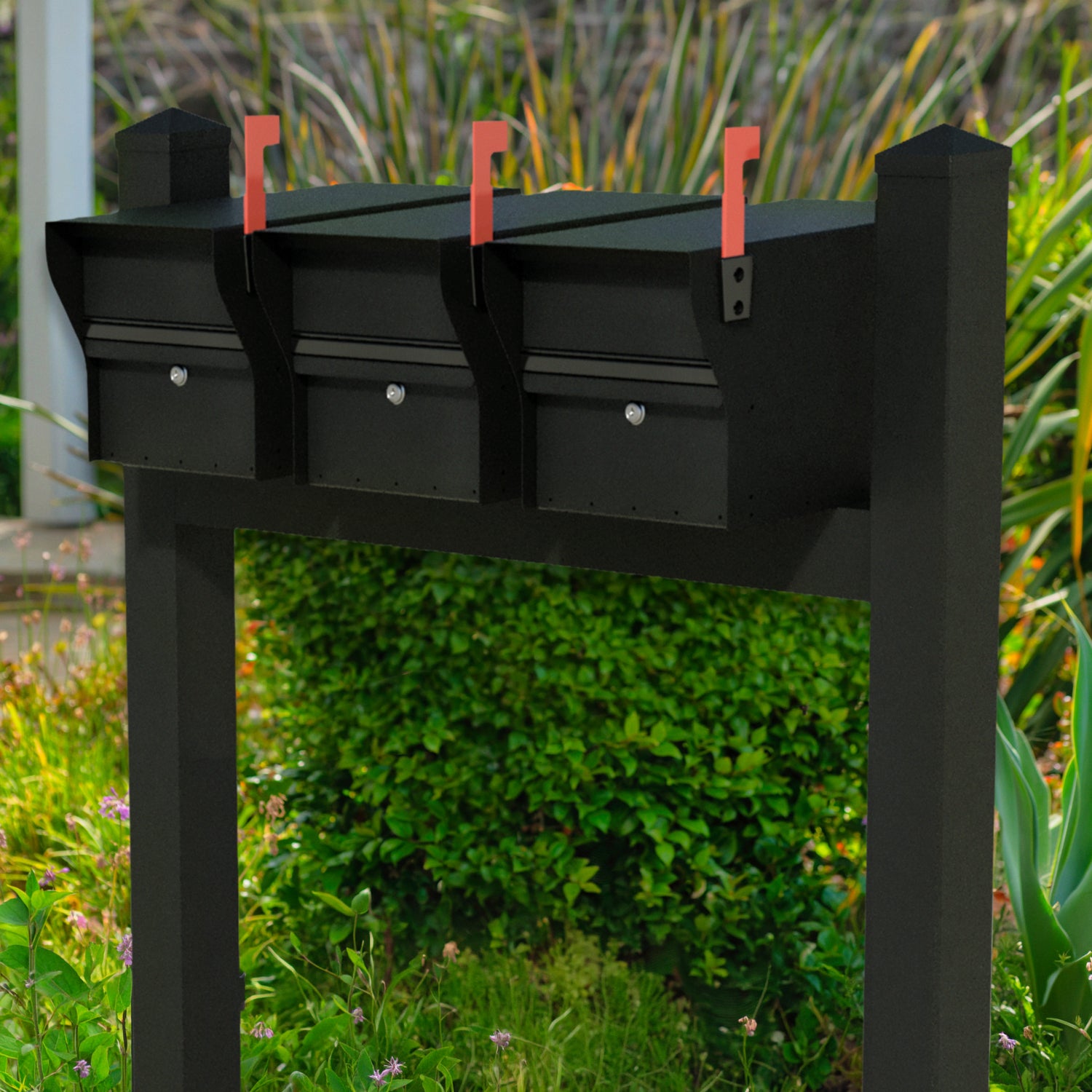 Triple Mount MailVault Mailbox Rack /w/ Pyramid Caps (3 Mailboxes, Tri-Mount Rack /w/ MV Hardware)