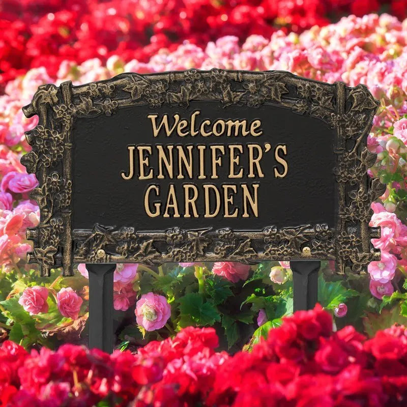 Ivy Trellis Garden Welcome Personalized Lawn Plaque