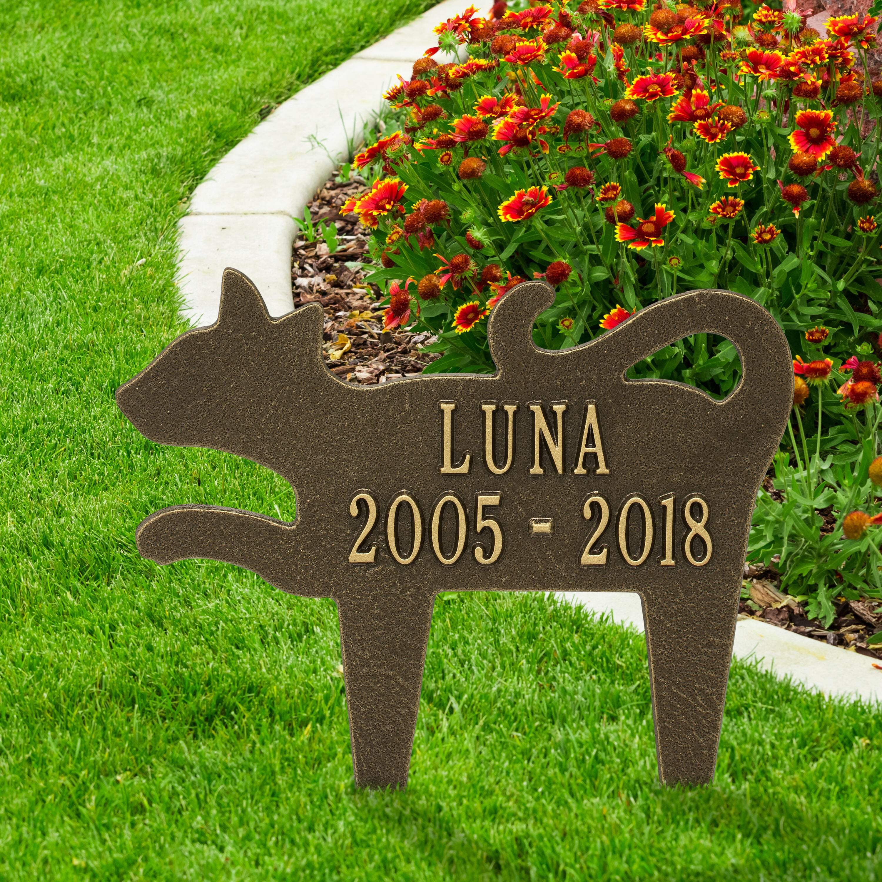 Cat Silhouette Pet Memorial Personalized Lawn Plaque