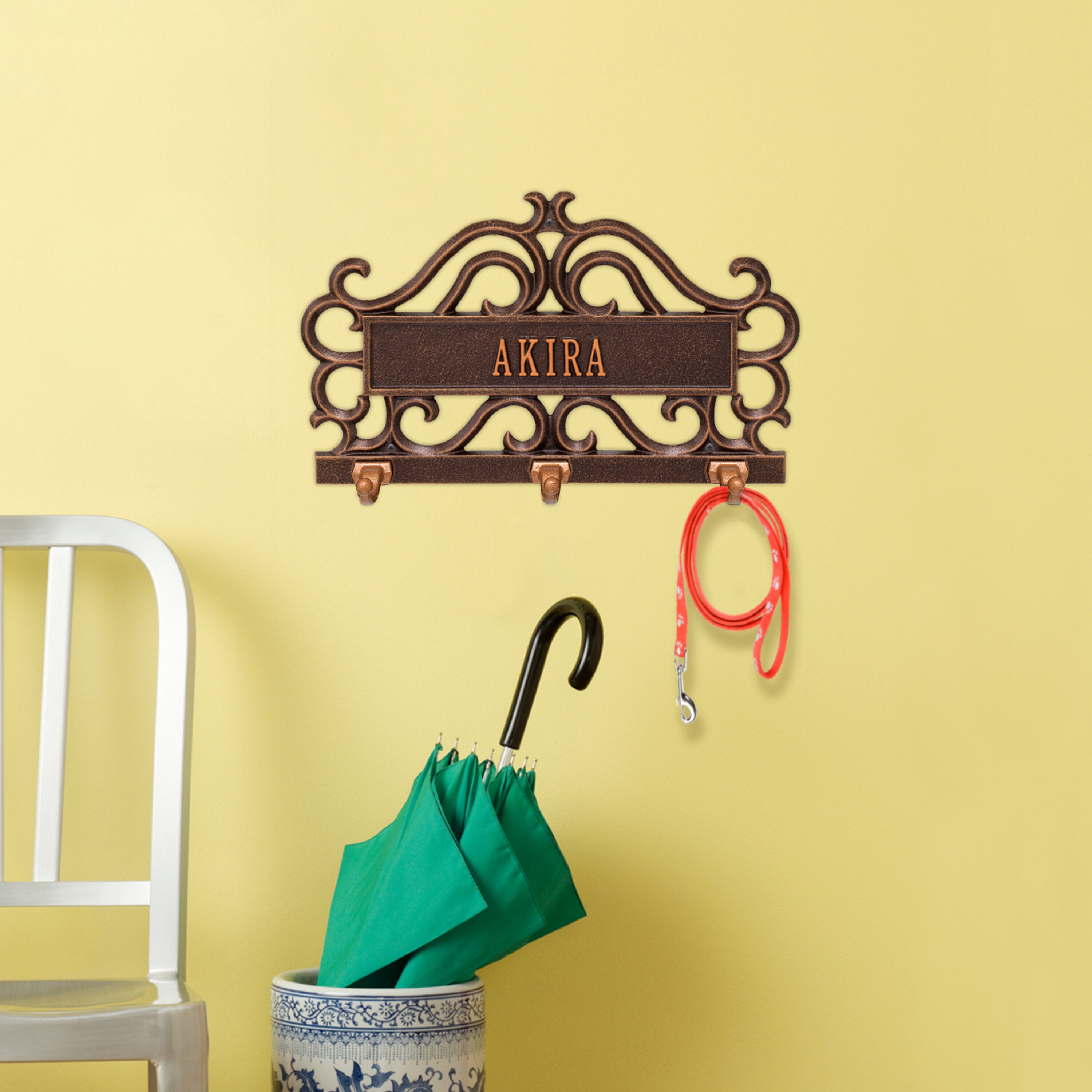 Scroll Personalized Pet Leash Hook Plaque