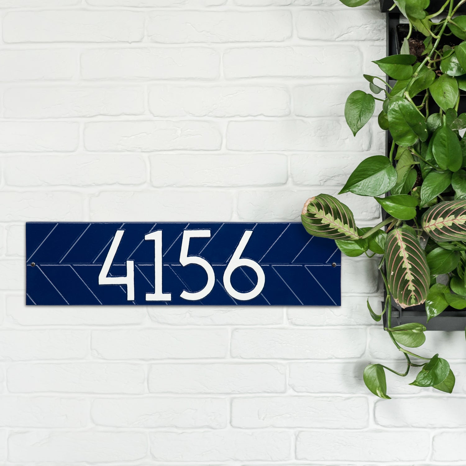 Modern Herringbone Horizontal Plaque, Standard Wall 1-line