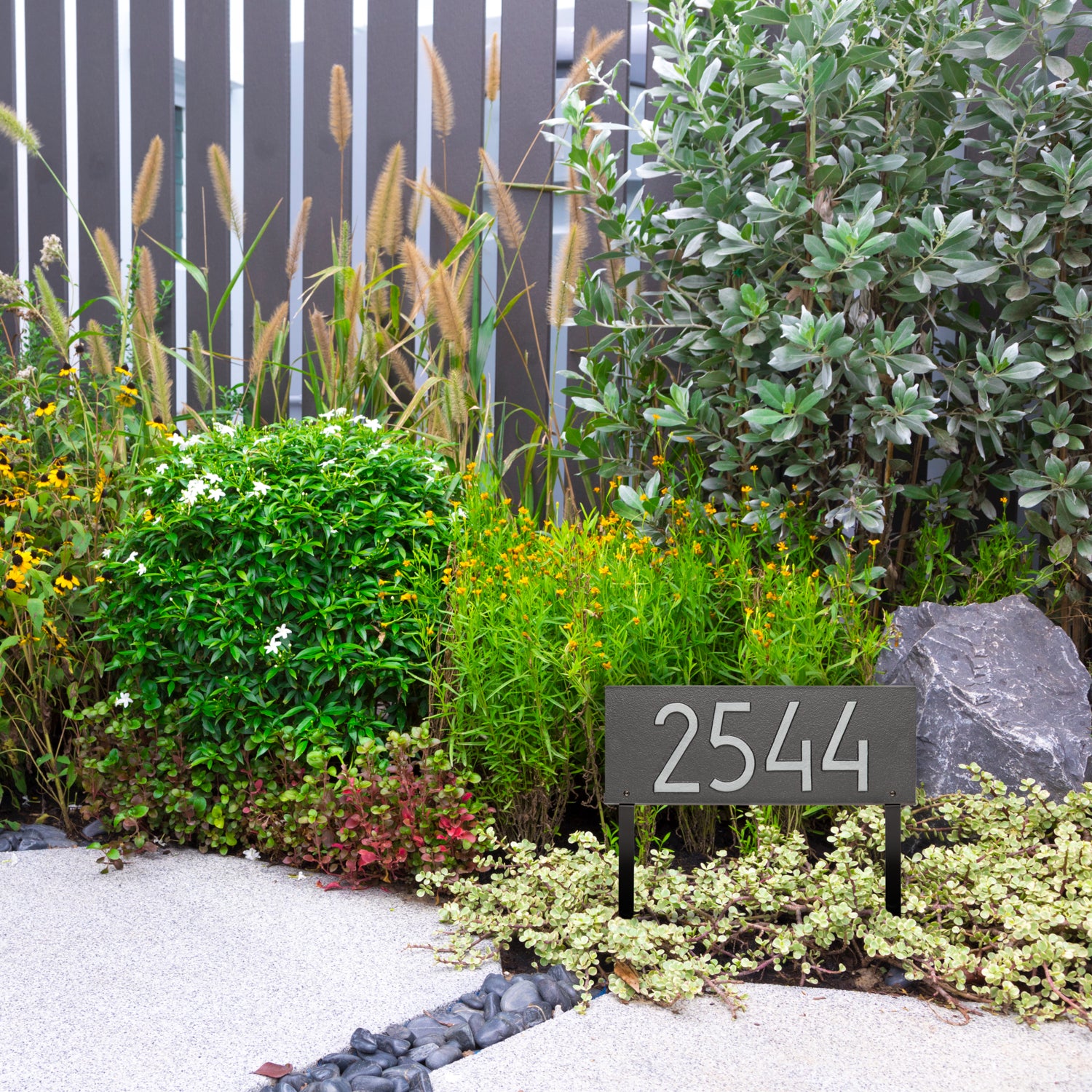 Mid-Century Modern Rectangle Plaque, Standard Lawn 1-line