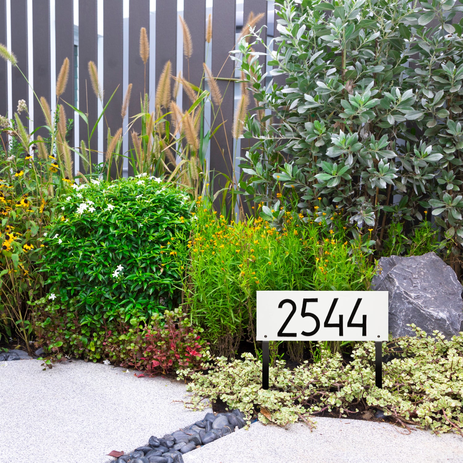 Mid-Century Modern Rectangle Plaque, Standard Lawn 1-line